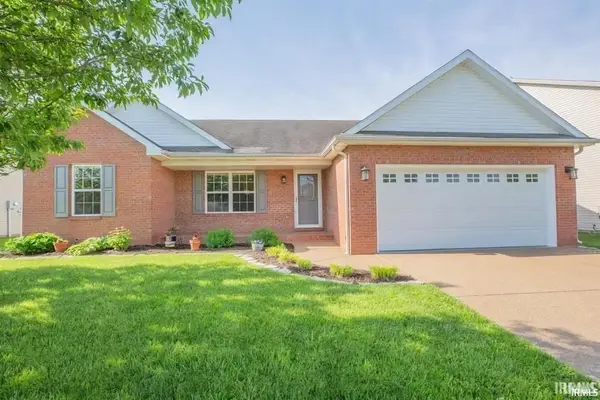 10657 Fall Creek Drive, Newburgh, IN 47630
