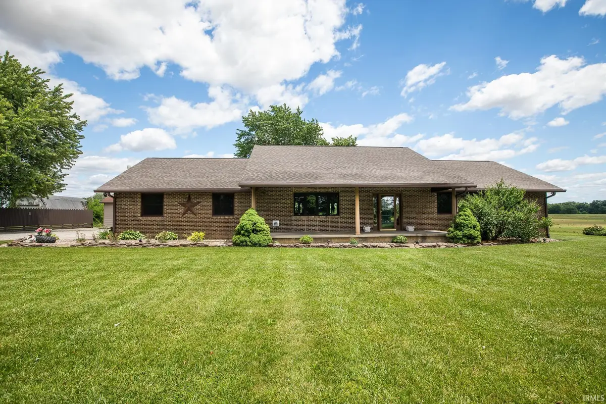 10787 N 300 W, Huntington, IN 46750 - #1