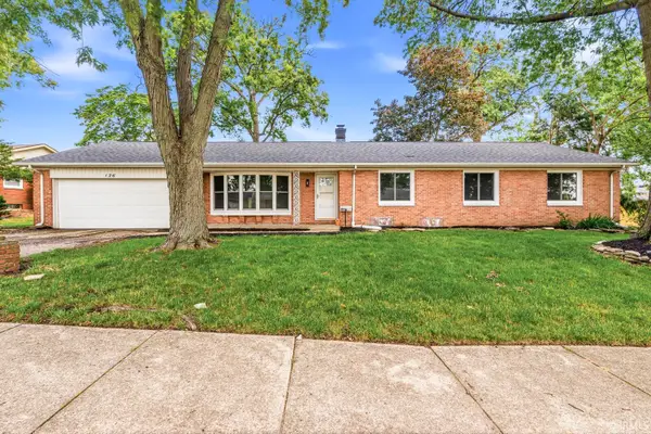 126 Woodhill Lane, South Bend, IN 46619
