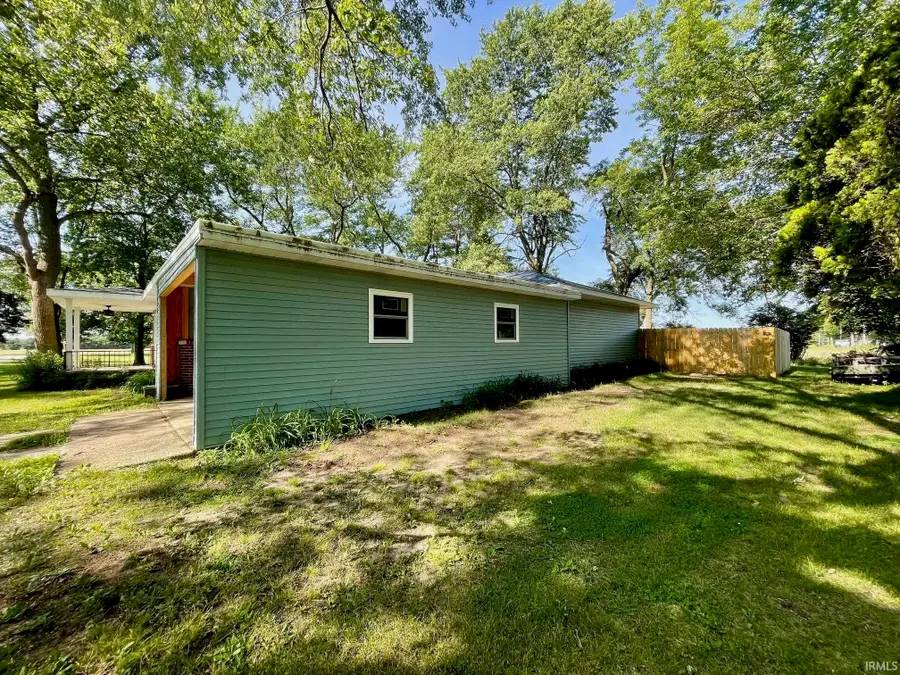 2111 N 200 E Road, Winamac, IN 46996 - #2