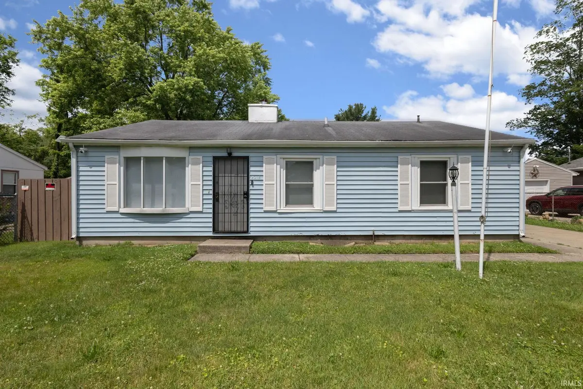 2015 N Elmer Street, South Bend, IN 46628 - #1