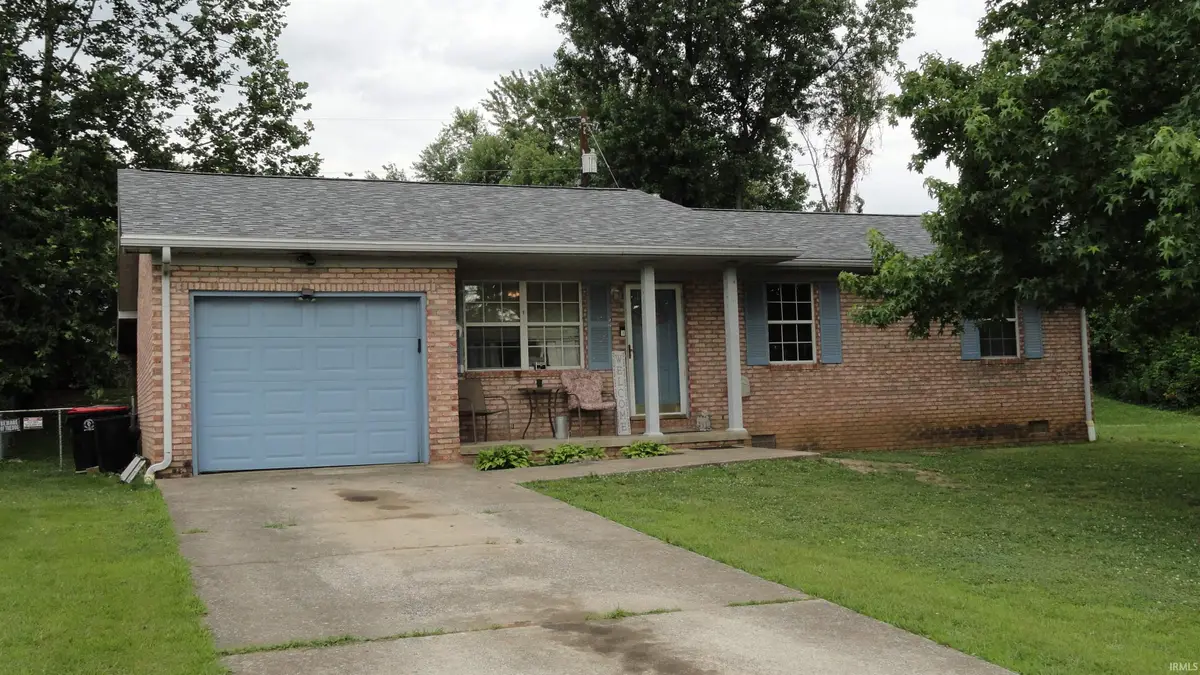 5144 Virginia Drive, Newburgh, IN 47630 - #1