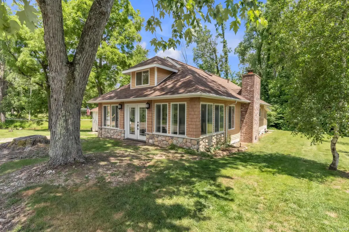 761 S Dixie Drive, North Webster, IN 46555 - #1