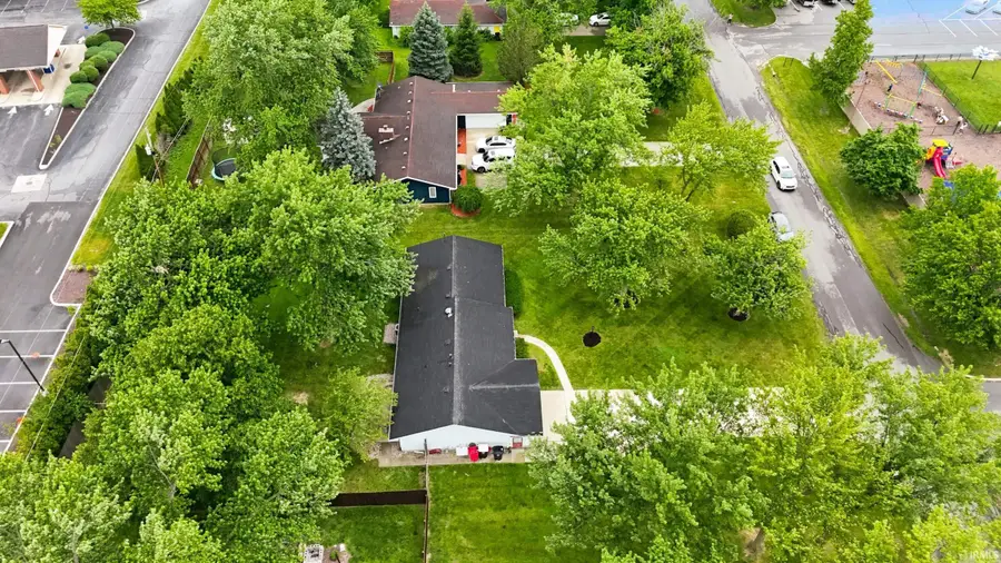 6011 Oregon Drive, Fort Wayne, IN 46825 - #3