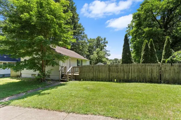 1218 Kinyon Street, South Bend, IN 46616