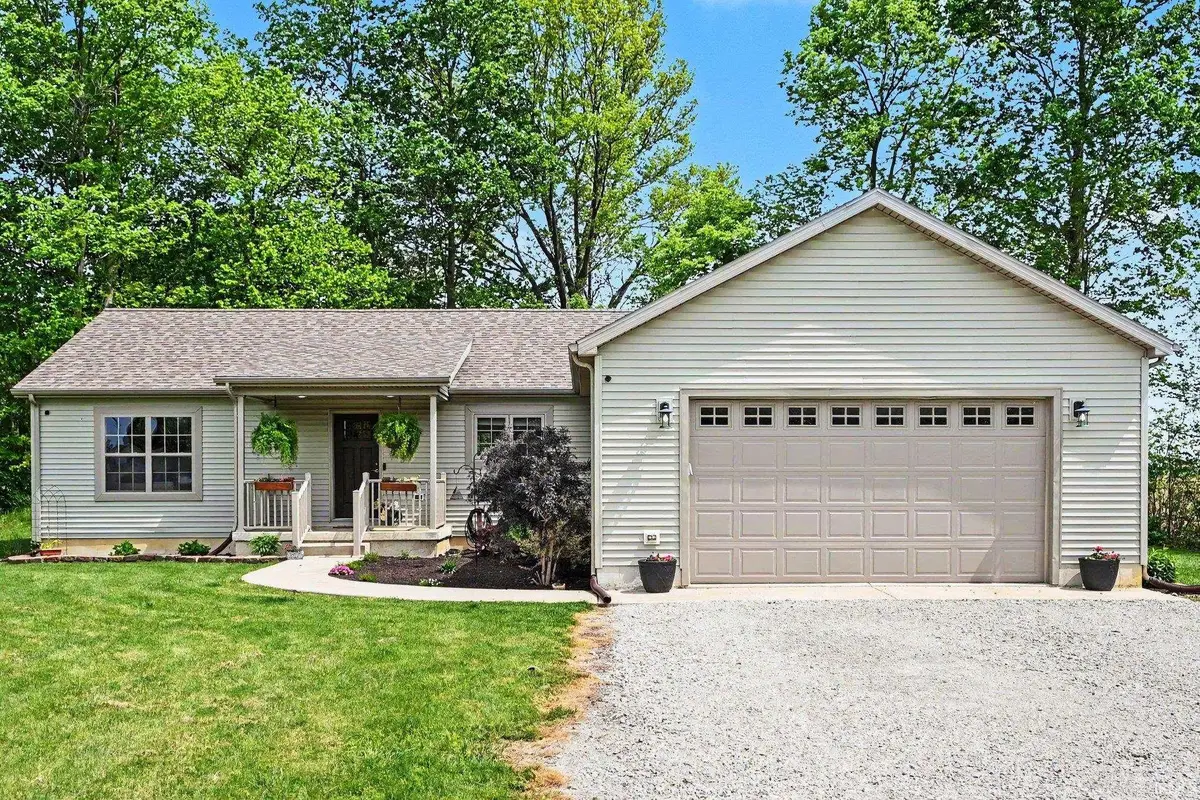 595 S Paradise Drive, Rochester, IN 46975 - #1
