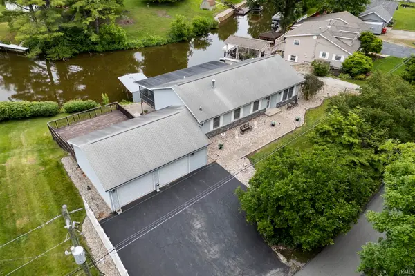 11016 N Landing Road, Monticello, IN 47960