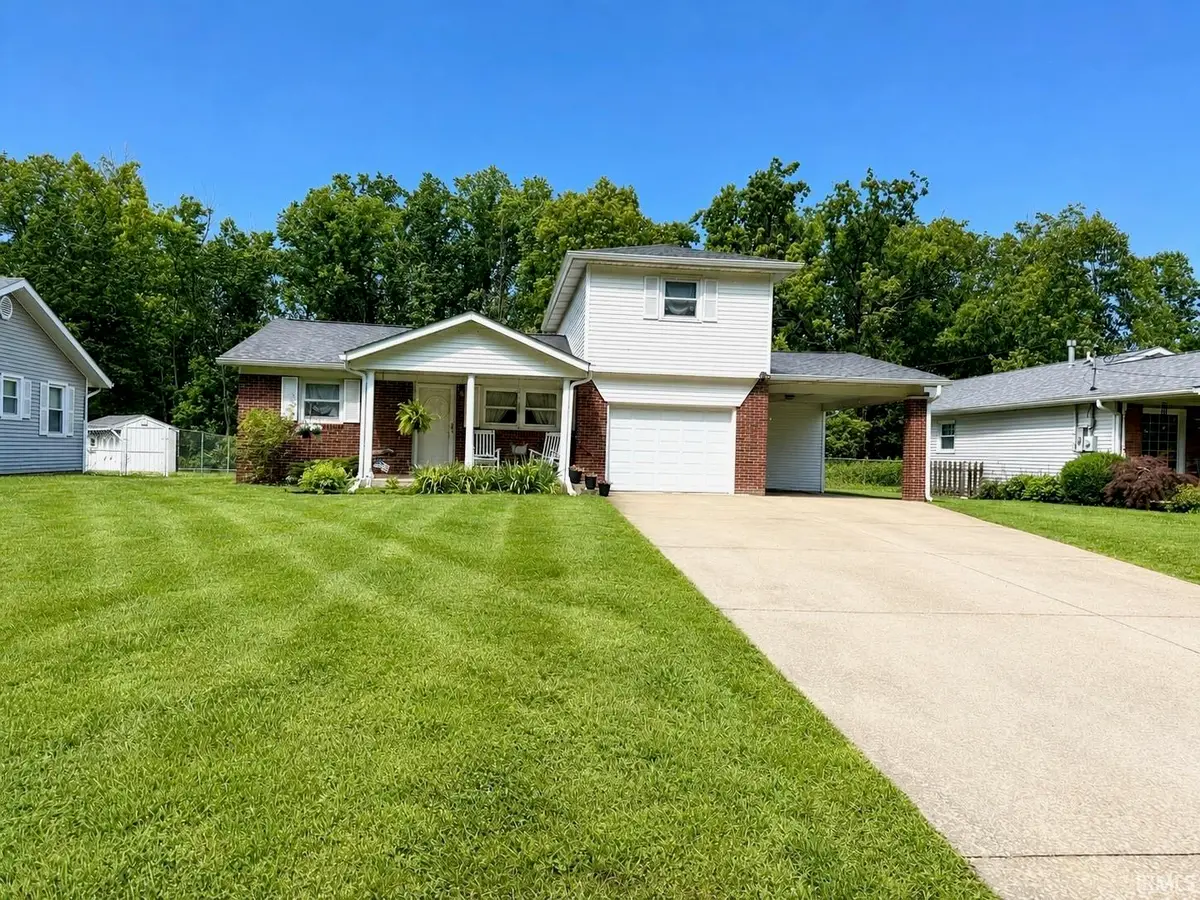121 Heltonville Rd E Highway, Bedford, IN 47421 - #1