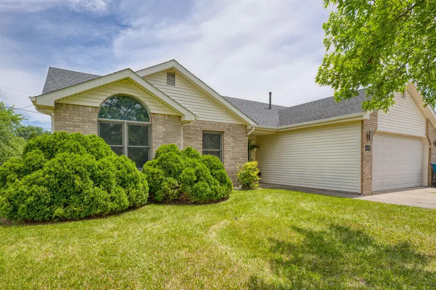609 Sandalwood Drive, Ossian, IN 46777 - #3