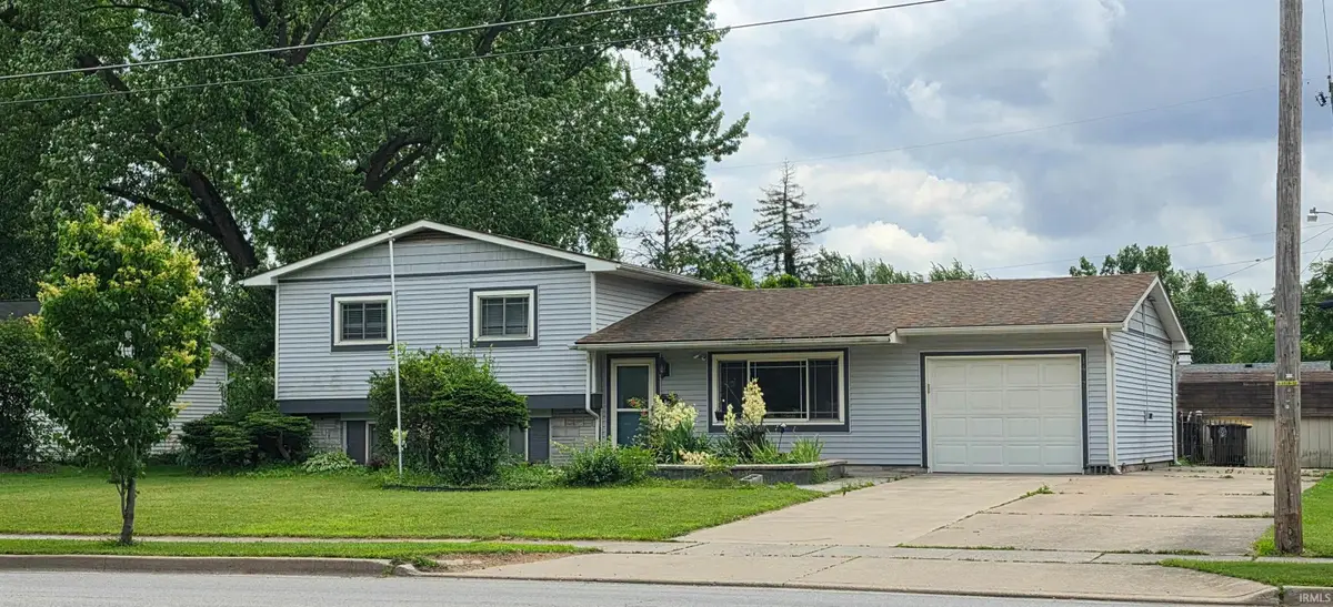 1417 Lower Huntington Road, Fort Wayne, IN 46819 - #1