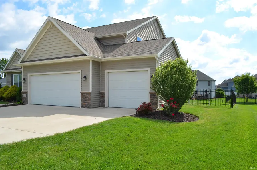 9319 Twin Leaf Court, Roanoke, IN 46783 - #3