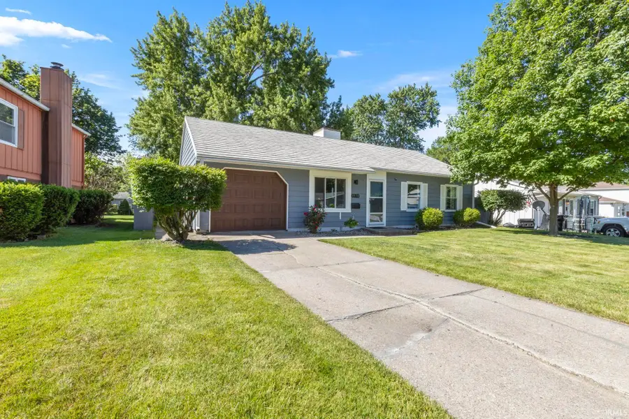 1510 Glenlake Drive, South Bend, IN 46614 - #3