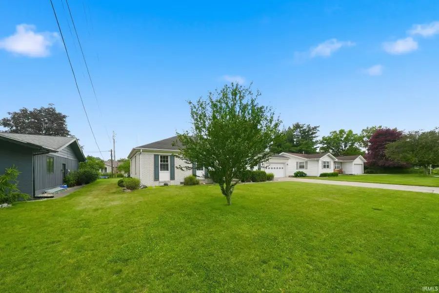 616 Pam Street, Warsaw, IN 46580 - #3