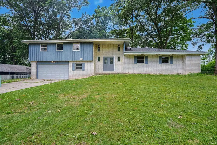 55127 Buckeye Road, Osceola, IN 46561 - #2