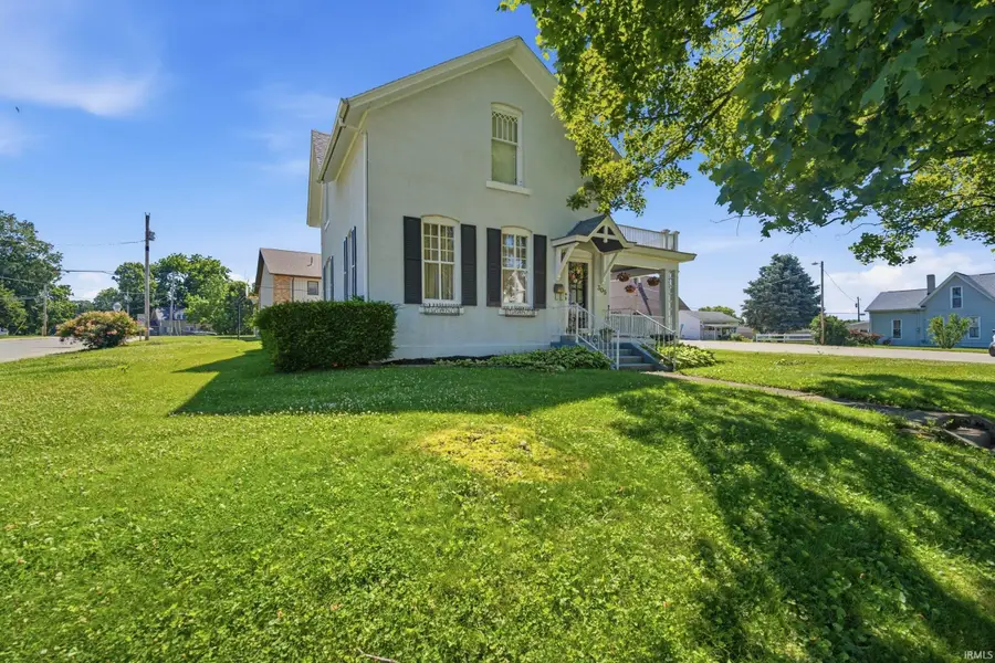 305 N Monroe Street, Williamsport, IN 47993 - #3