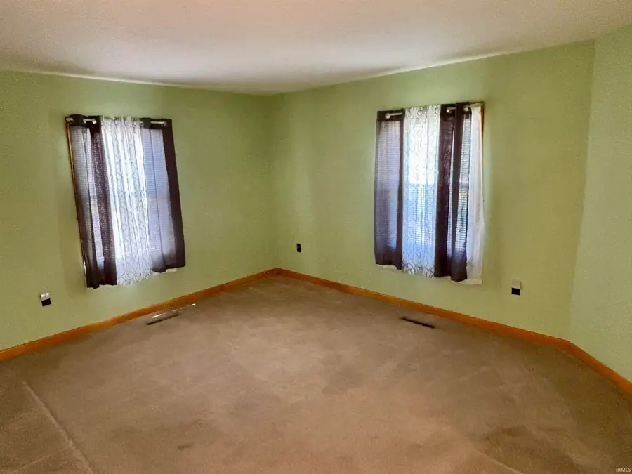 1210 S Mckinley Ave Avenue, Princeton, IN 47670 - #2