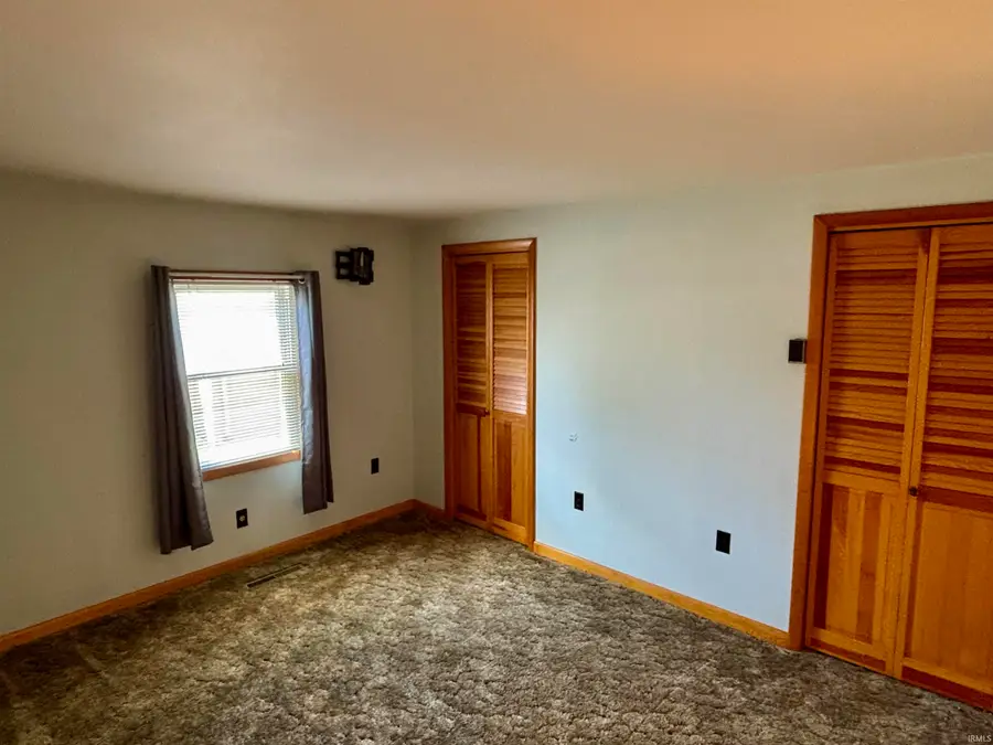 1210 S Mckinley Ave Avenue, Princeton, IN 47670 - #3