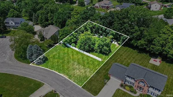 14455 Worthington Drive, Granger, IN 46530