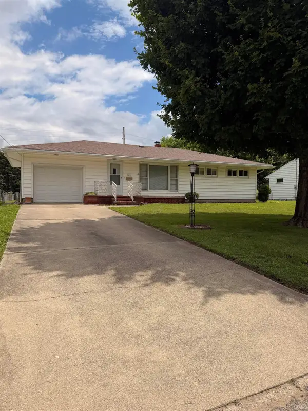 400 E Roselawn Drive, Logansport, IN 46947