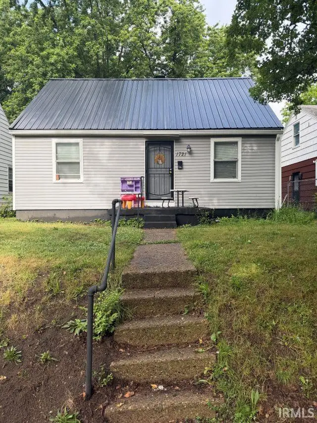 1721 Obrien Street, South Bend, IN 46628 - #1