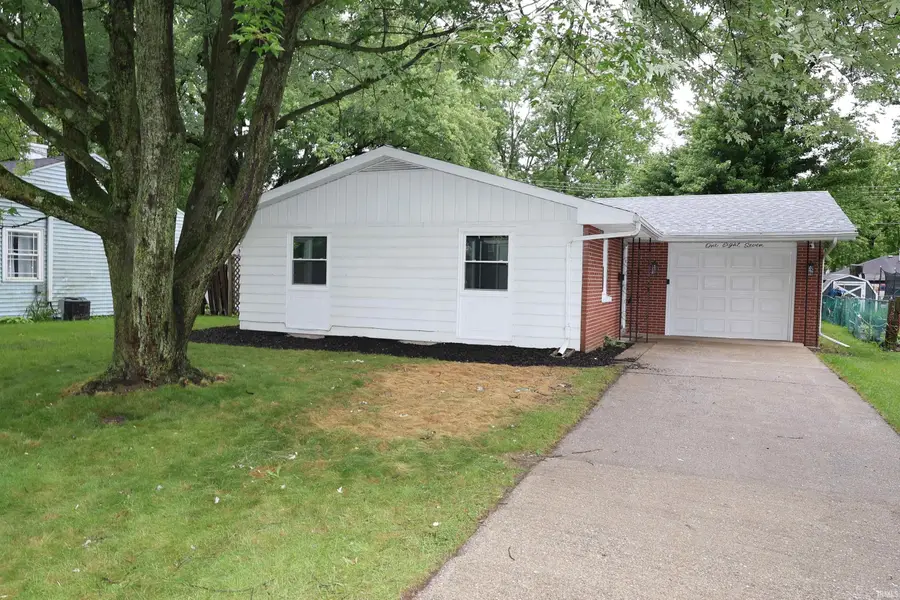 187 St Clair Avenue, Elkhart, IN 46516 - #2