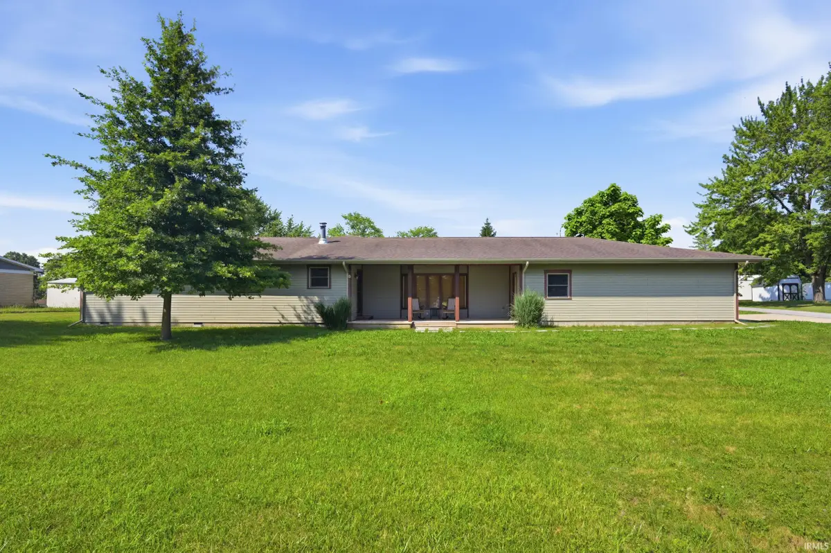 8 Meridian Drive, Hartford City, IN 47348 - #1