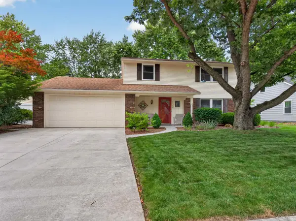 4720 Ottawa Drive, Fort Wayne, IN 46835