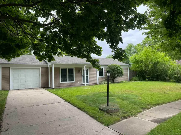 7824 Greenbank Court, Fort Wayne, IN 46815
