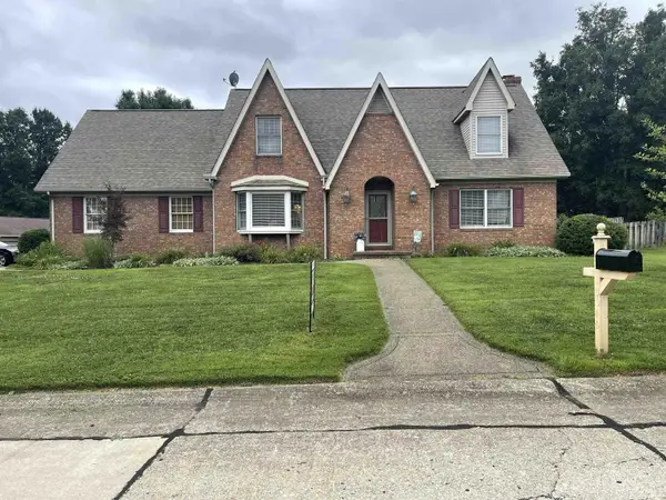 10040 Belmont Court, Evansville, IN 47711