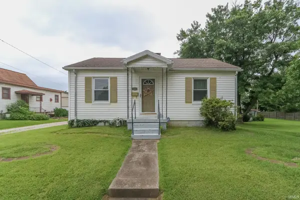 2002 E Michigan Street, Evansville, IN 47711