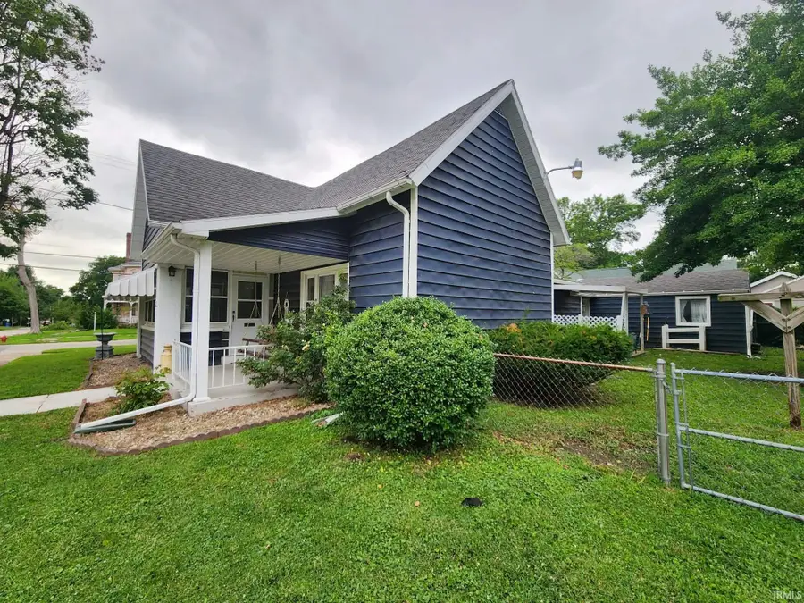 128 W Pine Street, Princeton, IN 47670 - #3