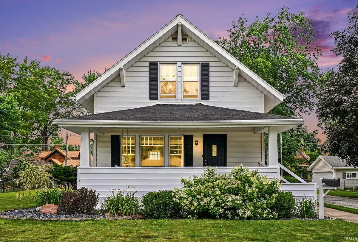 604 E Van Buren Street, Nappanee, IN 46550 - #1