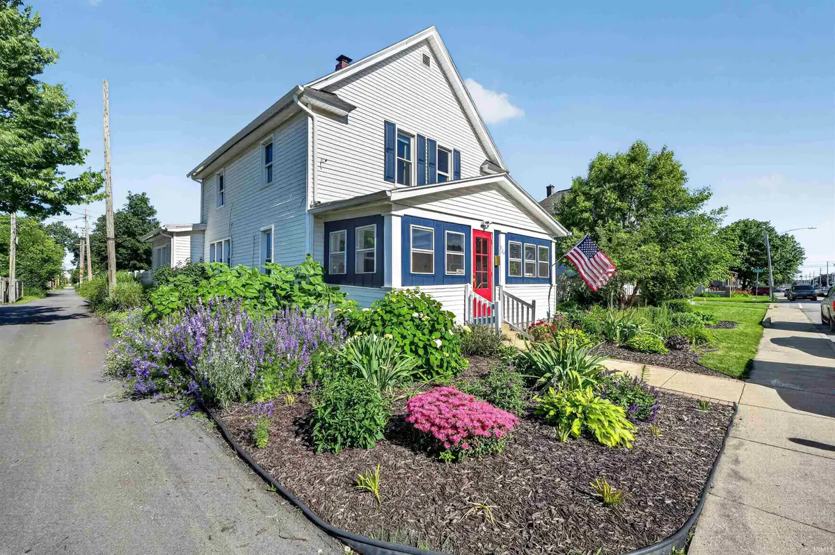 909 S Main Street, Mishawaka, IN 46544 - #1