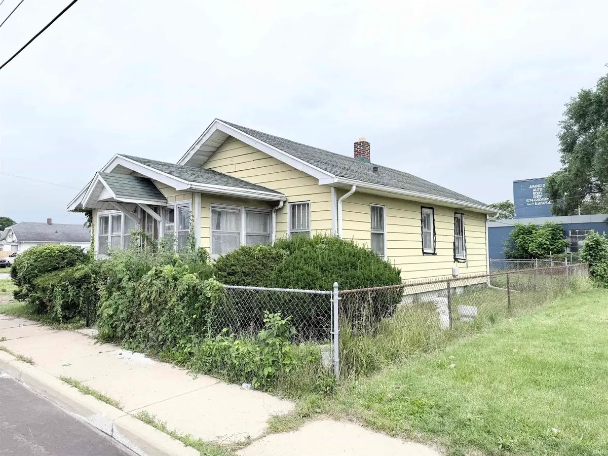 2317 Linden Street, South Bend, IN 46628 - #1
