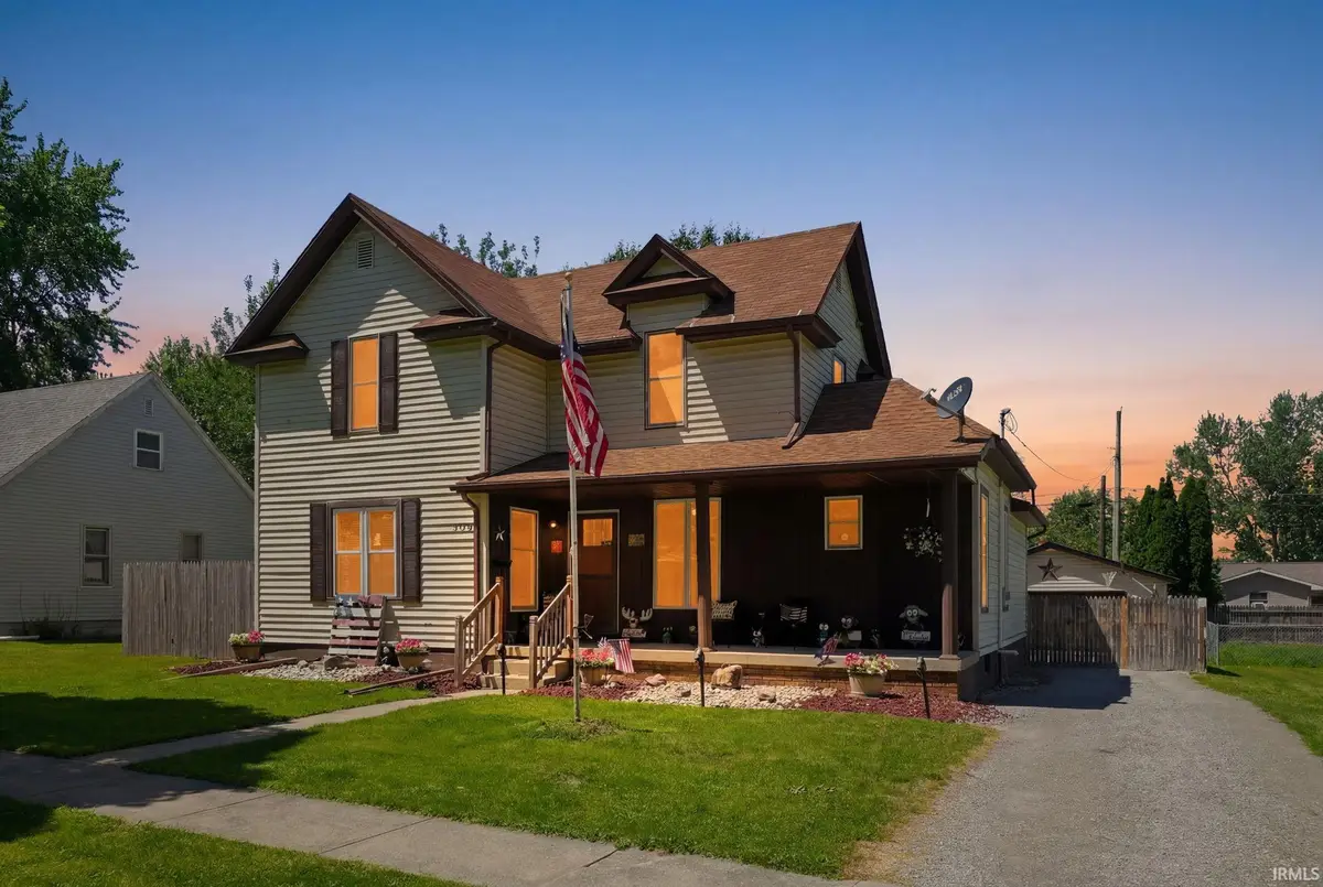 309 W Oak Street, Butler, IN 46721 - #1