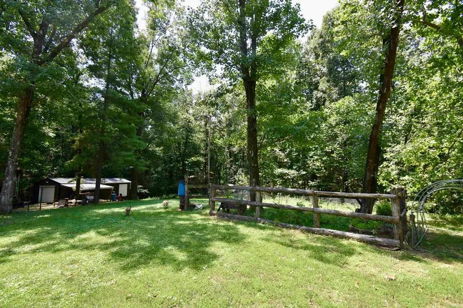 1625 W Cr 900 S Road, Oakland City, IN 47660 - #2