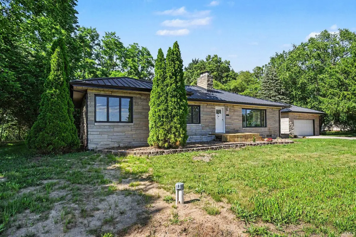 58475 Crumstown Highway, South Bend, IN 46619 - #1