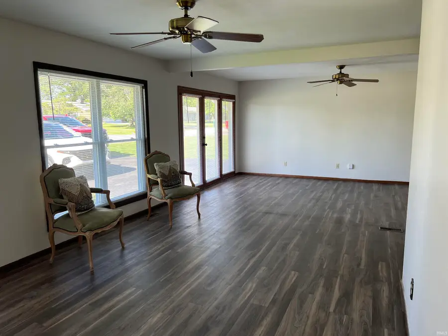 1818 Oak Street, Linton, IN 47441 - #3