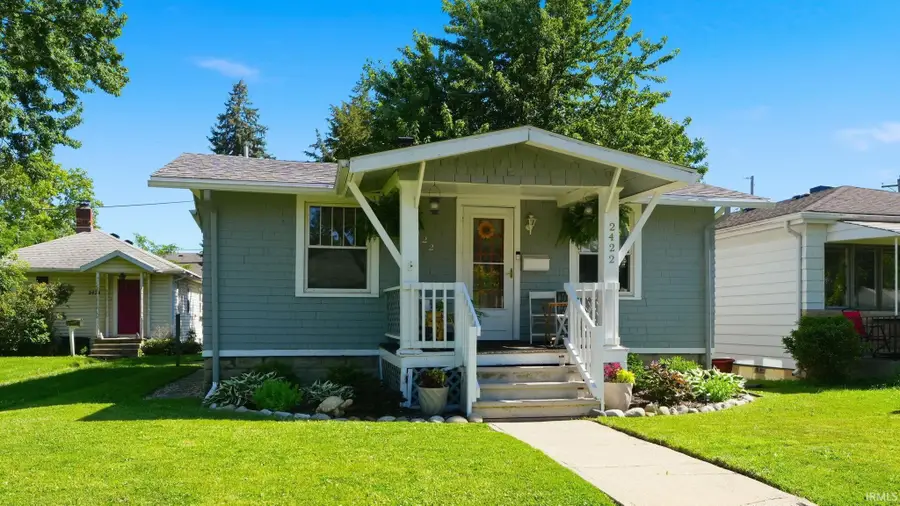 2422 Dodge Avenue, Fort Wayne, IN 46805 - #2
