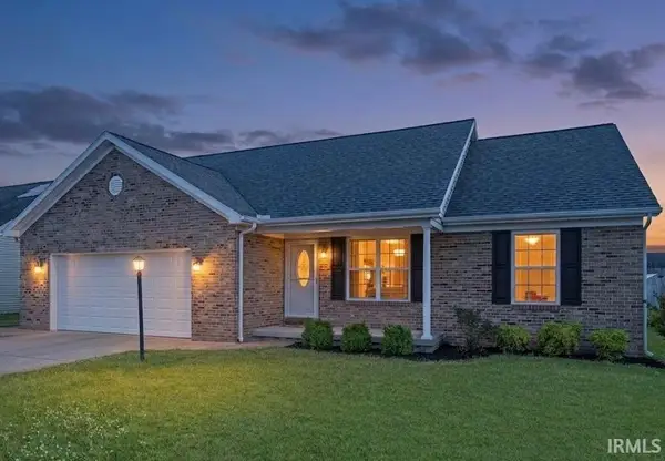 1780 Sandal Way, Newburgh, IN 47630