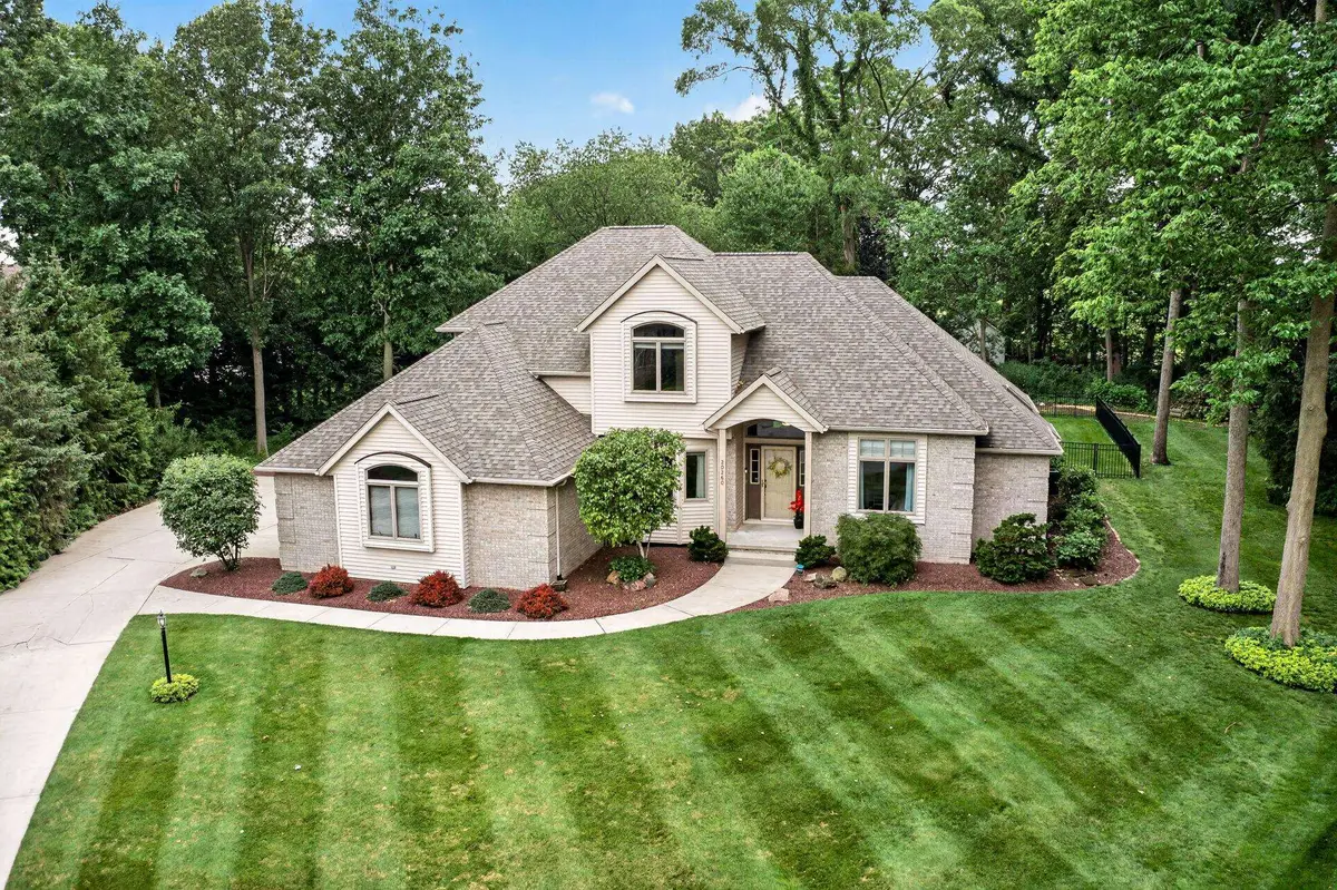 20260 Fieldstone Crossing Drive, Goshen, IN 46528 - #1