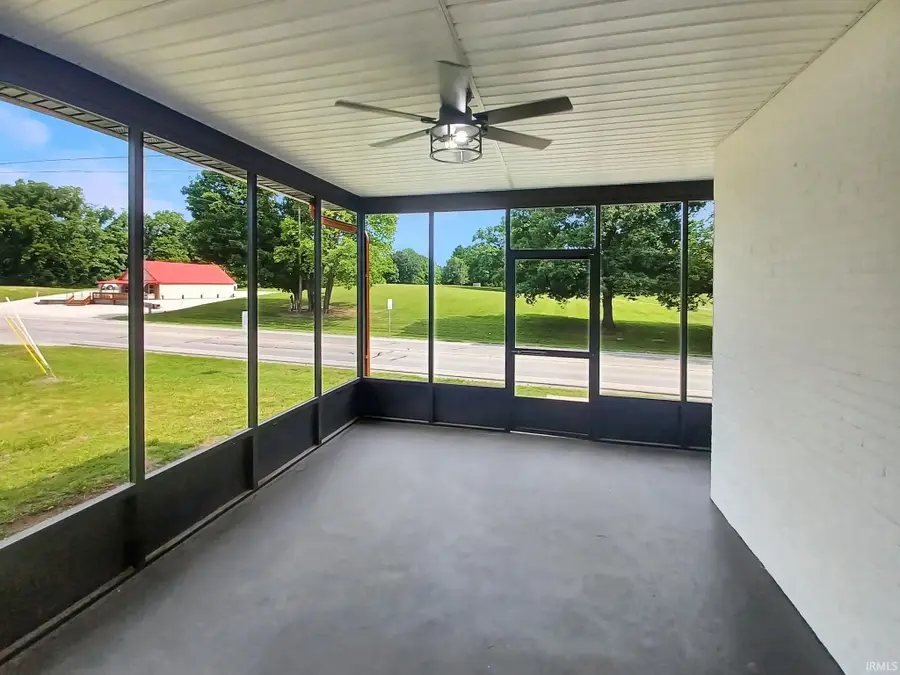 39 N 275 W Road, Princeton, IN 47670 - #2