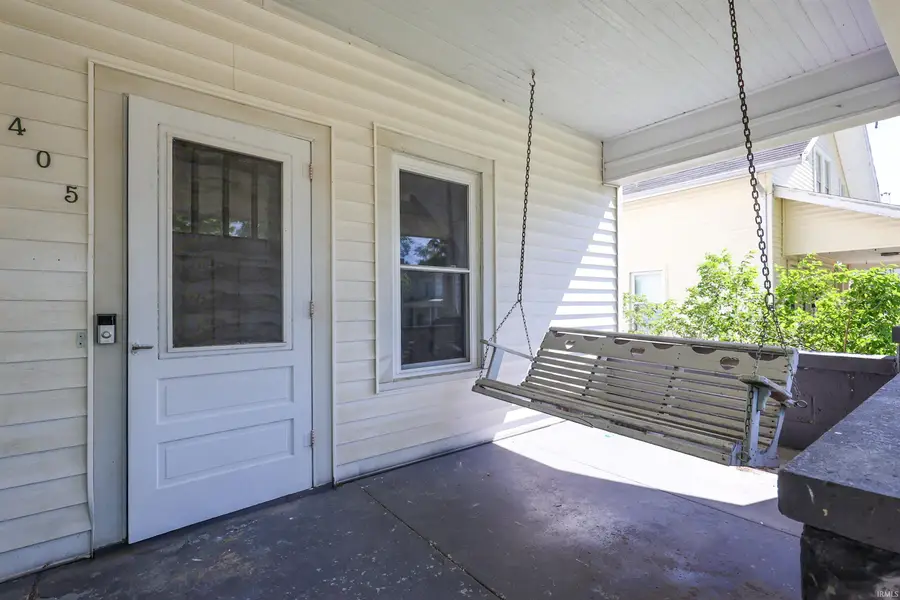 405 E Van Buren Street, Columbia City, IN 46725 - #2