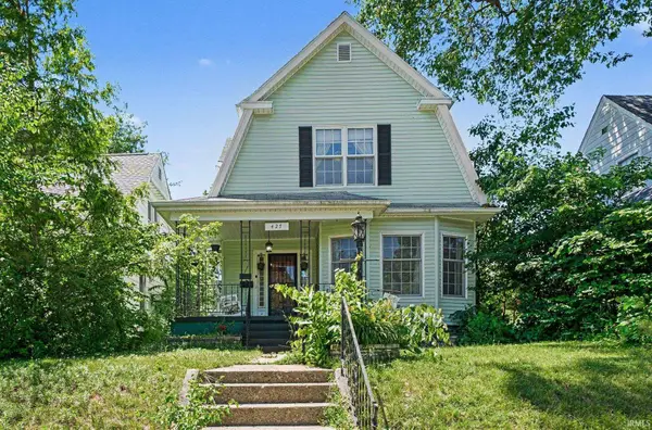 427 Calhoun Street, Mishawaka, IN 46545