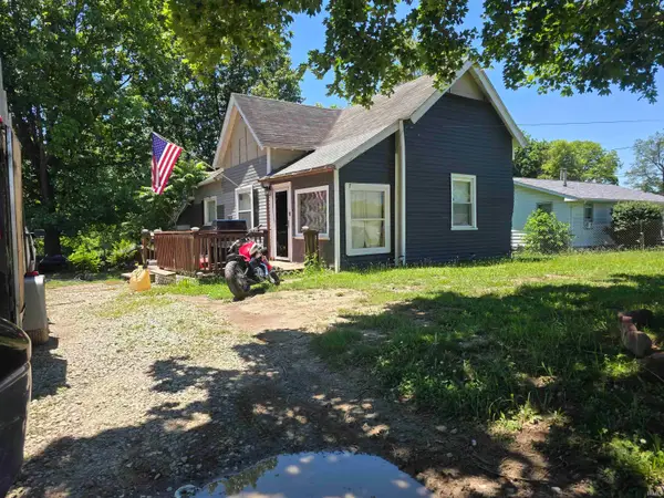 725 W 17th Street, Marion, IN 46953