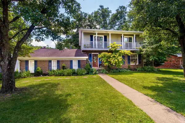 406 Holly Hill Drive, Evansville, IN 47710