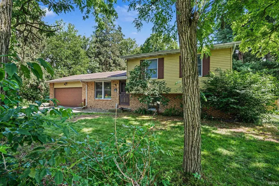 22020 Hanover Drive, Bristol, IN 46507 - #2
