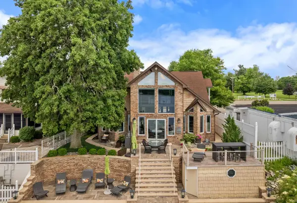 2424 Country Club Drive, Rochester, IN 46975