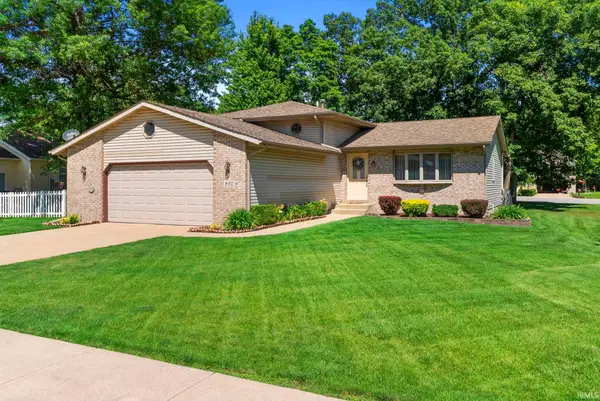 892 Essex Drive, Porter, IN 46304