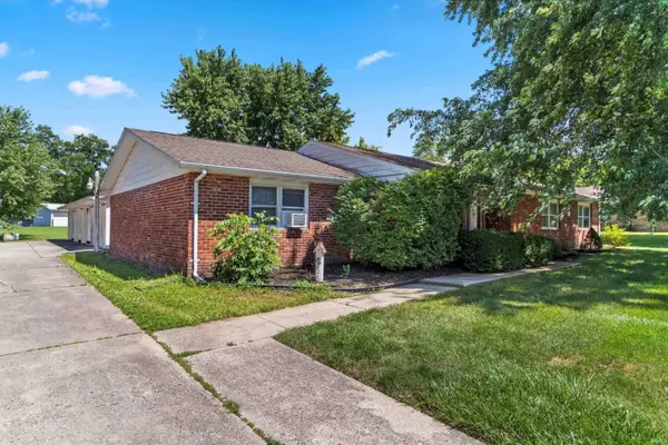 5304 5306 Hemlock, Muncie, IN 47306